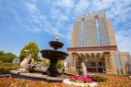 Luoche Grand Hotel