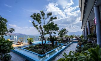 Sea View Garden Resort