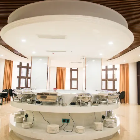 Ouhu International Hotel