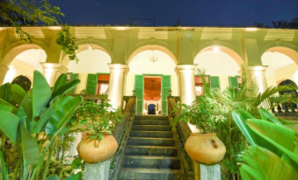 Xilinge Guesthouse (Gulangyu World Cultural Heritage) - Housity