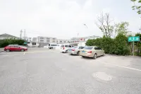 清沐·礼ホテル（丹陽吾悦広場万通大廈） - 駐車場