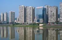 Vienna International Hotel (Bazhong Dadongmen) Hotels near Chuanshan Revolutionary Base Museum