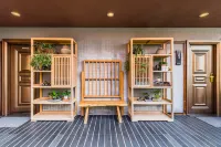 Zhaoqing Xingfuli Inn