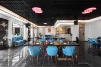 Style S Hotel (Linshui Hongfan Plaza Bus Terminal) Hotels in Linshui