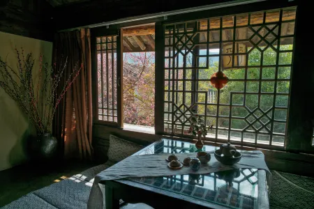 Pingshe Inn Отели в г. Цзянчуань