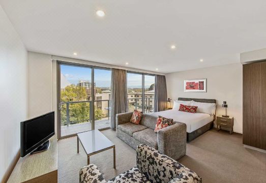 Adina Serviced Apartments Canberra, Dickson Over view