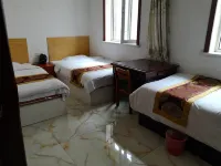 Yifeng Express Hotel - إقامة ريفية