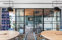 Citadines Connect Sydney Airport - bar