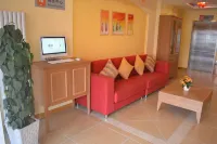 Homeinn Hotel (Sanyuan Bus Station Yanxi Expressway)