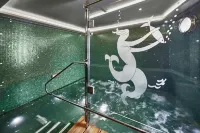โรงแรมซาตัวร์เนีย แอนด์อินเตอร์เนชั่นแนล - โรแมนติก