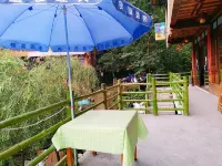 Longsheng Linxi Homestay - 2 stjerner