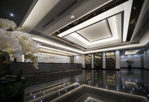 V 호텔 라벤더 이미지