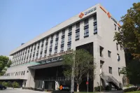 e Home Hotel Hotels near Rui Peak Zhangguazi (212 National Road Side Road)