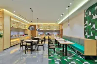 Crystal Orange (Kunming Nanping Pedestrian Street)