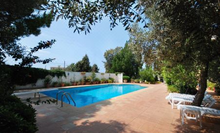 Chateau des Oliviers Boutique Hotel - Housity
