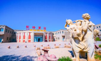 Theme Hotel Turpan Camel Bell Winery