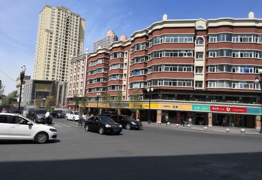 3. 루비 엘레강트 ..