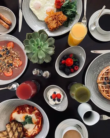 Four Seasons Hotel One Dalton Street, Boston