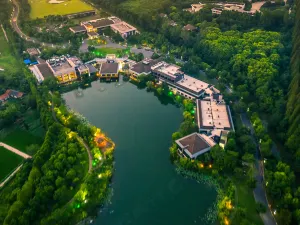 Shanghai Yiqinyuan Resort