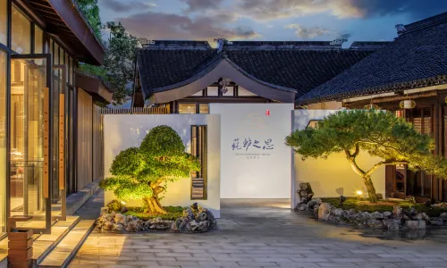 Chunluzhisi Resort Hotel