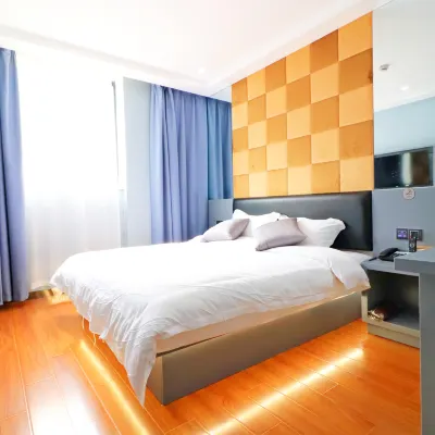 ZSMART hotel Hotels near Dahuasan Road Station