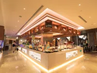 Ramada Plaza by Wyndham Fuxian Lake Hotels in Chengjiang