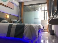 广州大学城豆豆公寓 - 豪华商务双床房(冷暖空调)