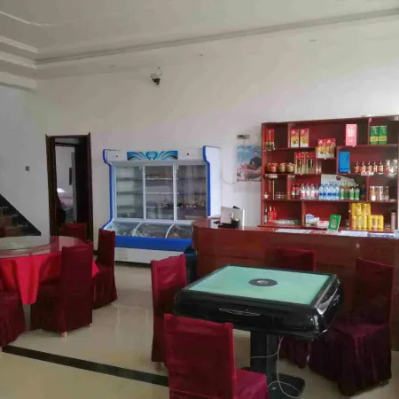 Suiping Linglong Peak Hotel