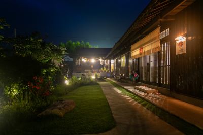 施設外観 和モダンな温泉旅館 湯布院らんぷの宿の写真