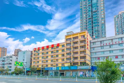 7Days Inn Chain Hotel (Kunming Dongjiawan Telecom Building) Hotel in zona Yunnan Gymnasium