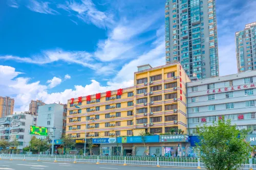 7Days Inn Chain Hotel (Kunming Dongjiawan Telecom Building)