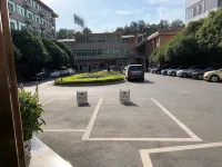 Ganzhou Hotel Hotels near The Ancient Bridge