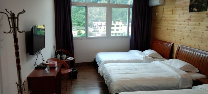 Longyan Family Fu B&B Hotels in Longyan