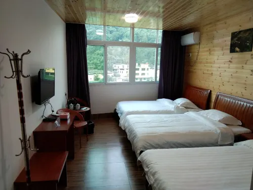 Longyan Family Fu B&B