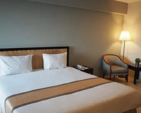 Phromsuk Hotel Ayutthaya Hotels in Phra Nakhon Si Ayutthaya