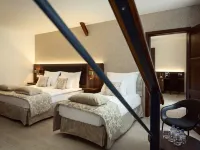 Michelangelo Grand Hotel Các khách sạn gần Thành phố Lucerna