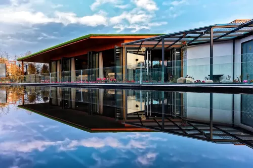 QiDian Hotel