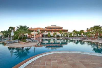 Monte Santo Resort Hotels near A Boneca