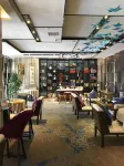 Banshan Hotel (Wanda Plaza in Kaili City Center) - 4 estrellas