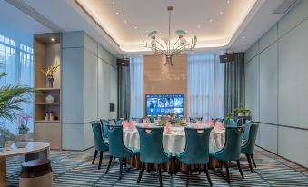 Yannian Shenyu Hotel