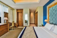 Social Hotel - balcony