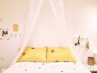 武汉草莱儿公寓(8号店) - 体验一室大床房