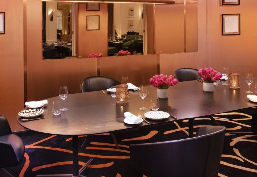 Hôtel Vernet Champs Elysées Paris