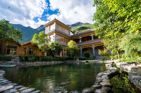 Shenchuan Hotel Отели рядом с достопримечательностью «Damo Patriarch Cave»