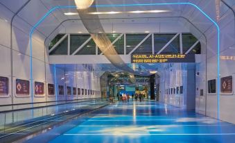 7 Days Premium (Guangzhou Baiyun International Airport Renhe Metro Station)