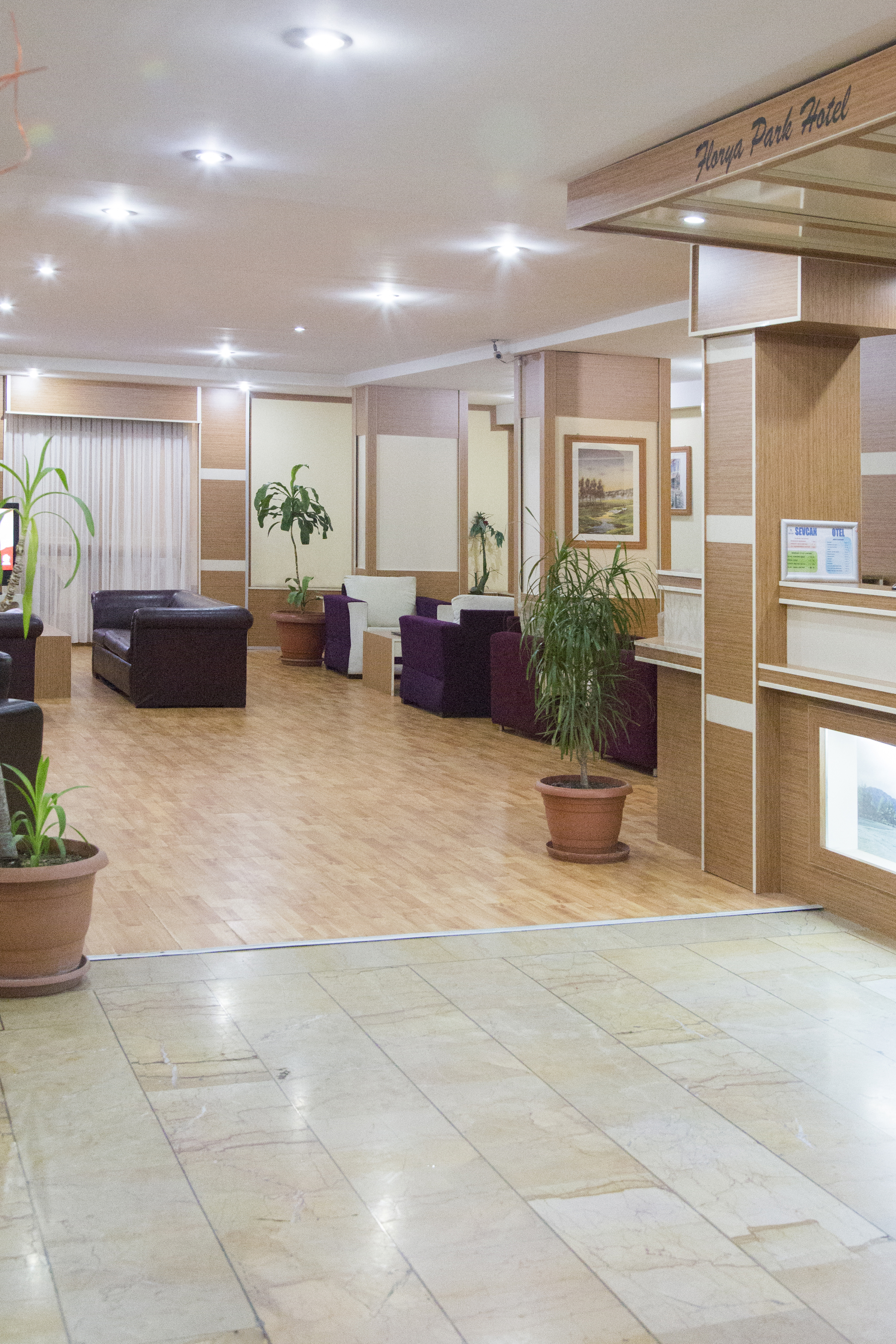 FLORYA PARK HOTEL