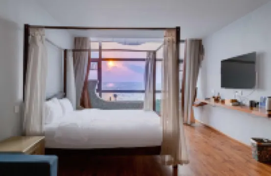 Nahai Seaview Inn