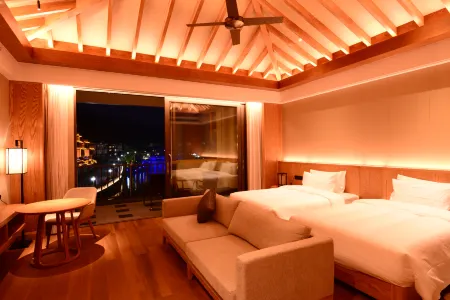 Daweishan Jinjiang Resort Hotel Yunnan Отели рядом с достопримечательностью «Pingbian Gymnasium»