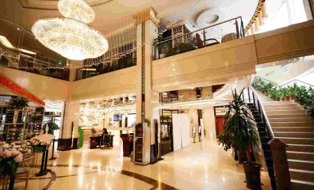 Sanguo Hotel - Housity
