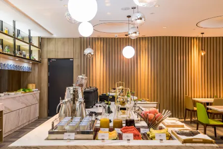 Atour Hotel Jinan Zhangqiu Century Avenue Отели рядом с достопримечательностью «Jinan Engineering Vocational and Technical College (Xiuyuanhe Campus)»